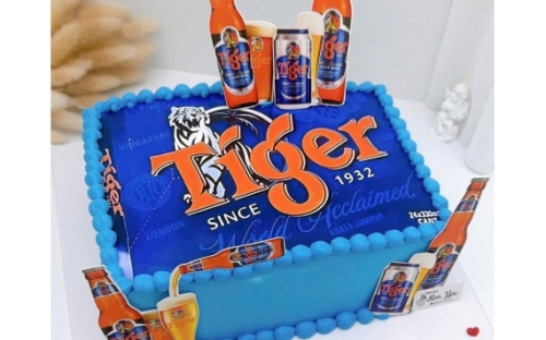 BỘ SƯU TẬP BÁNH KEM HÌNH BIA ĐỘC ĐÁO – SÁNG TẠO, ẤN TƯỢNG CHO SINH NHẬT NAM GIỚI