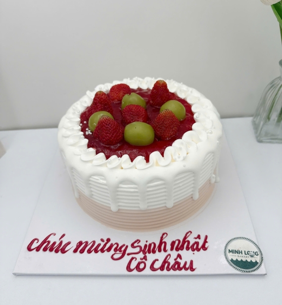 Bánh Kem trái cây dành tặng cô giáo hot 