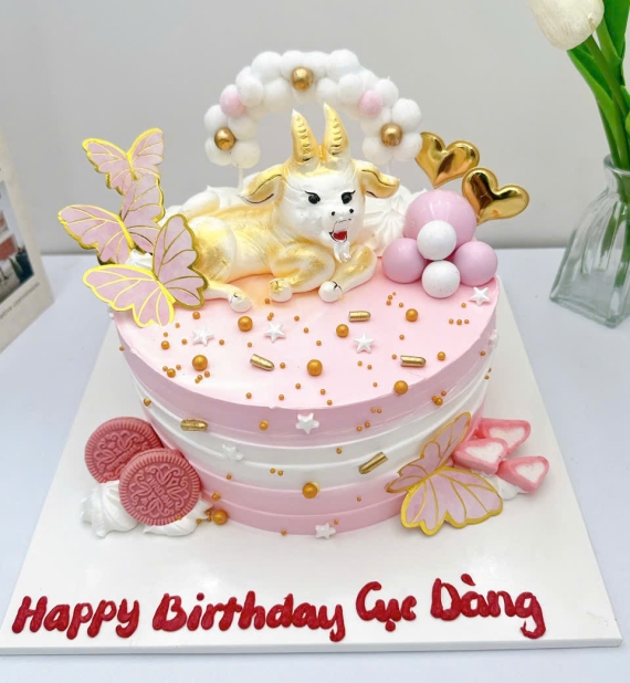 Bánh kem dành cho bé gái tone hồng ngọt ngào 
