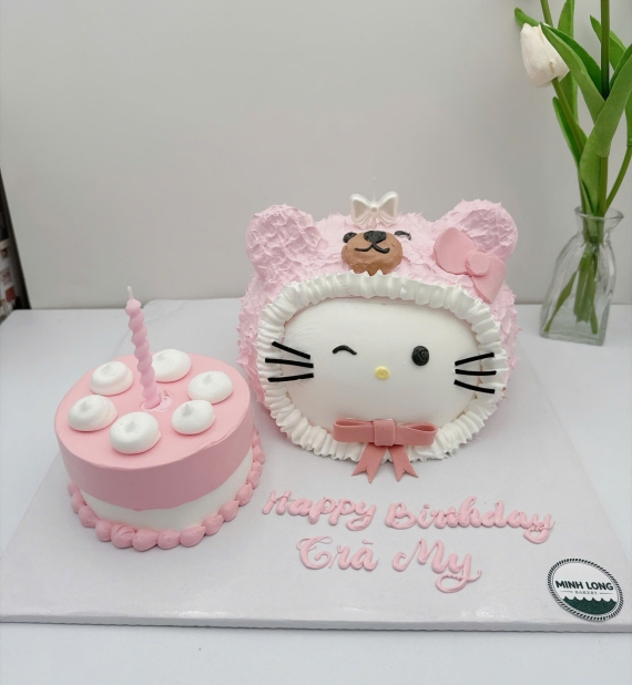 Bánh kem dành cho bé gái lên 13 tuổi làm theo yêu cầu 
