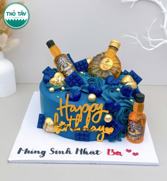 Bánh Kem trang trí  Rượu Chivas 