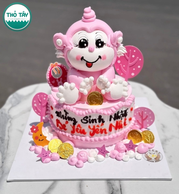 Đặt bánh kem fondant thôi nôi ở Cần Thơ – Thiết kế riêng cho bé yêu theo tuổi khỉ