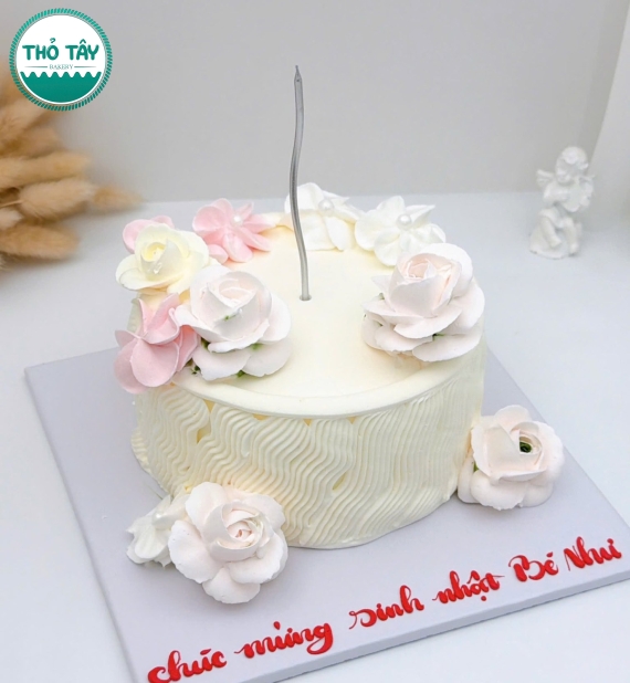 Bánh Kem mẫu đẹp cao cấp tặng nữ tại Cần Thơ