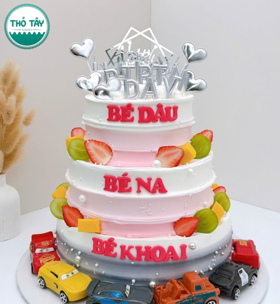 Bánh kem sinh nhật 3 tầng tại Thỏ Tây