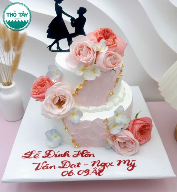 Bánh kem cưới 2 tầng tone hồng-bánh kem ngon cần thơ