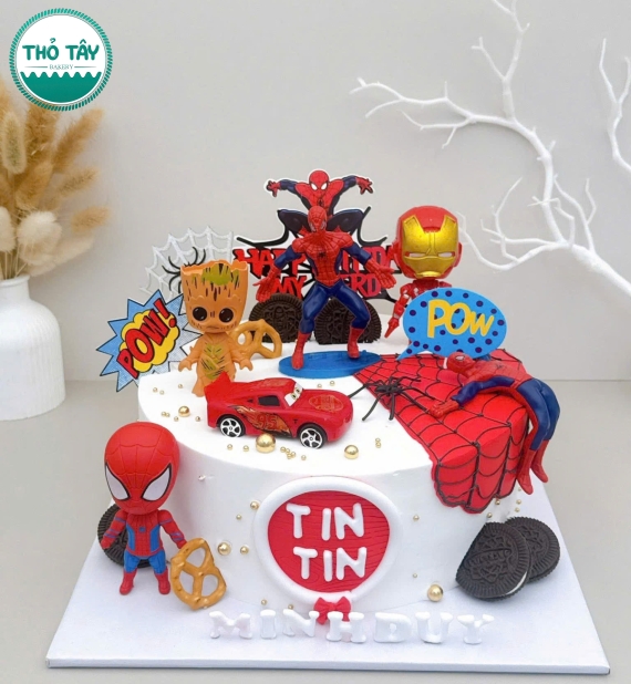 Bánh kem Người Nhện cho bé trai Cần Thơ