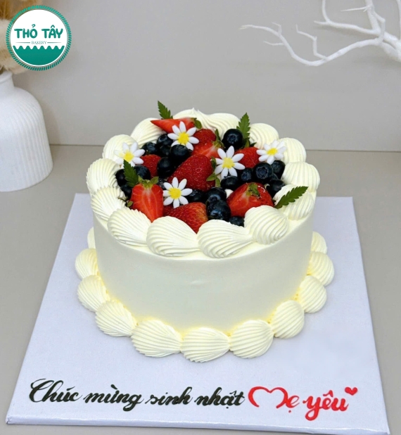 Mẫu bánh sinh nhật dành tặng mẹ yêu thích vị trái cây
