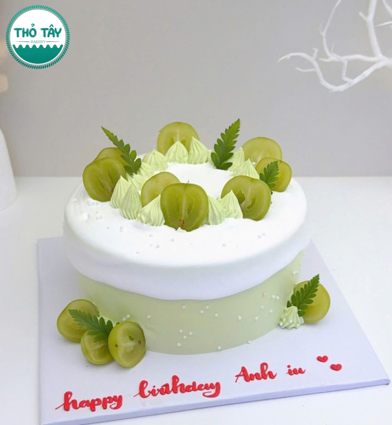 Mẫu bánh sinh nhật tặng anh yêu mix nho xanh
