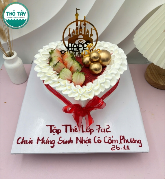 Bánh Kem trái tim dành cho nữ-bánh kem thỏ tây