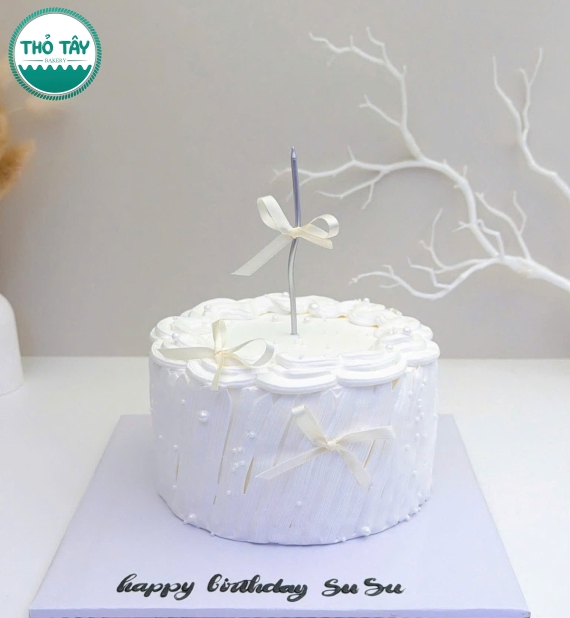 Bánh sinh nhật nơ dành cho bé gái