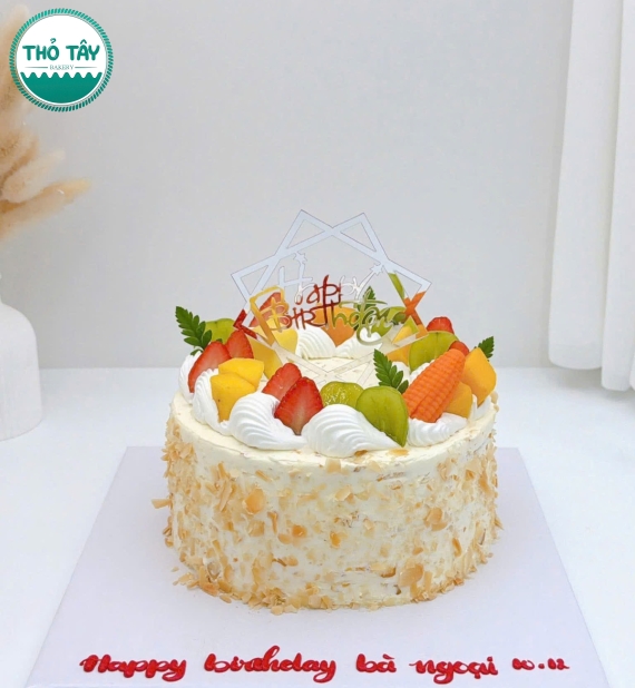 Bánh Kem trái cây phô mại hạnh nhân siêu hot tại cần thơ