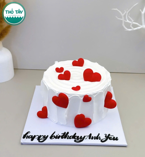 Bánh kem style Hàn Quốc kèm phụ kiện trái tim