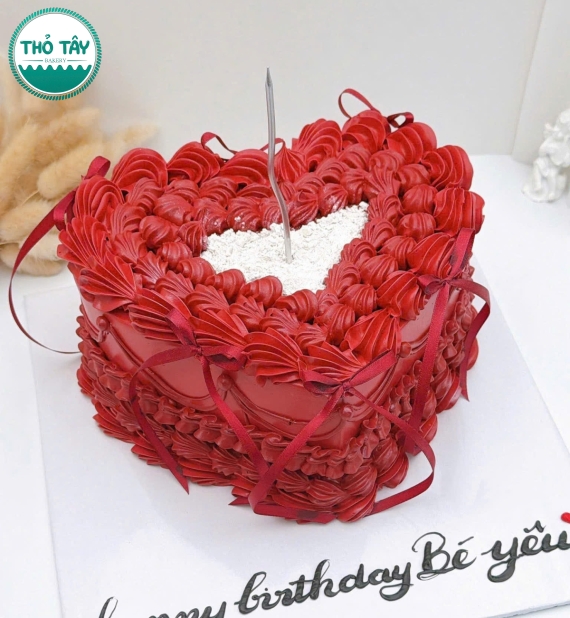 Bánh Kem dành cho nữ tone đỏ thổi kim tuyến