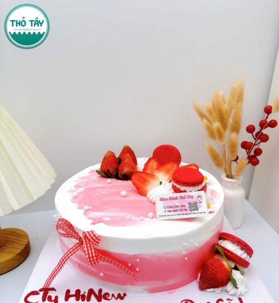 Bánh Kem tone hồng dành tặng đối tác