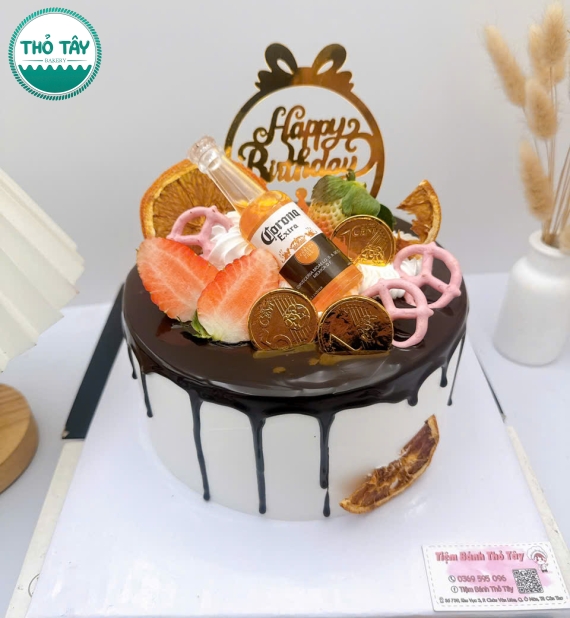 Bánh kem trang trí trái cây mẫu tặng cho nam hot 2026