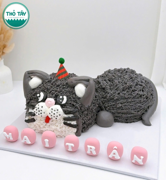 Bánh kem tặng cho bé gái tạo hình con vật theo chủ đề