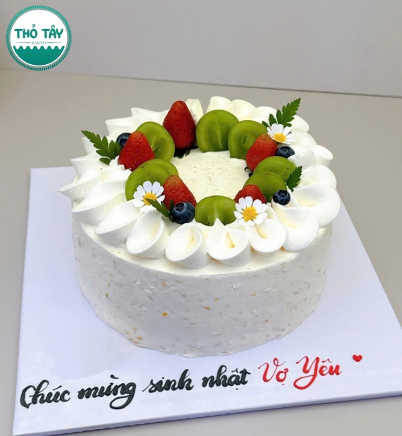 Bánh Kem trái cây tặng vợ yêu 