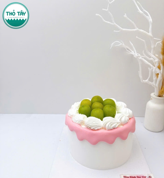 Bánh Kem trái cây mix dâu xanh