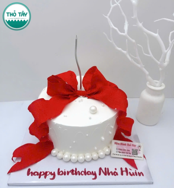 Bánh Kem dành cho nữ trang trí nơ đỏ hot