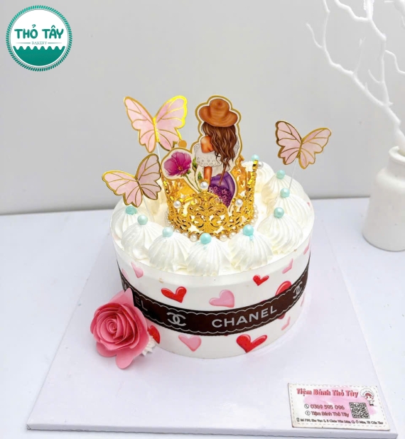 Bánh Kem dành cho bạn gái mẫu bánh đơn giản đẹp