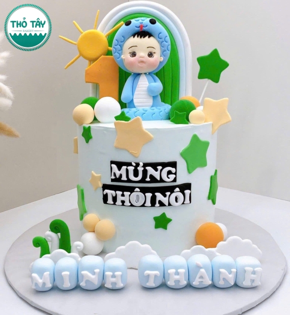 Bánh Kem thôi nôi dành cho bé trái tuổi tỵ