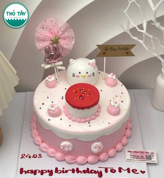 Bánh kem chúc mừng sinh nhật bản thân