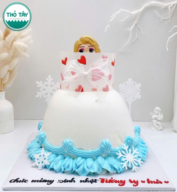 Bánh kem dành cho bé gái hot váy chảy công chúa 2026