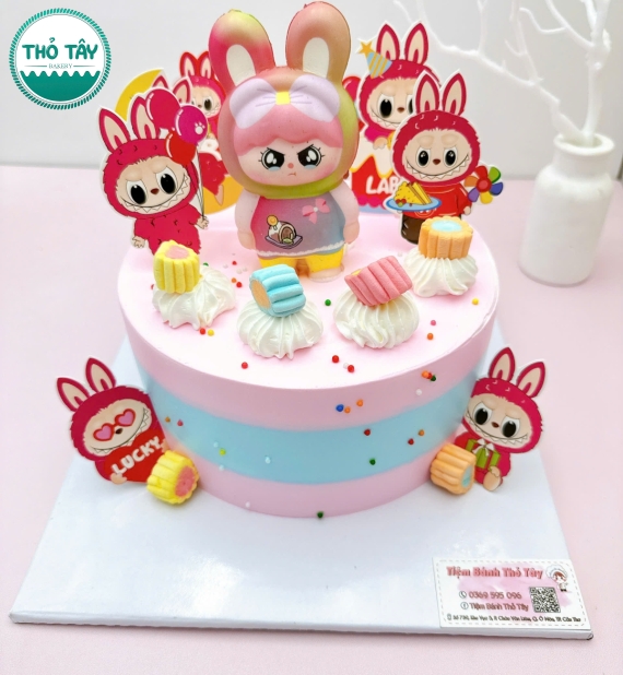 Bánh Kem siêu đáng yêu cho bé gái yêu thích baby three