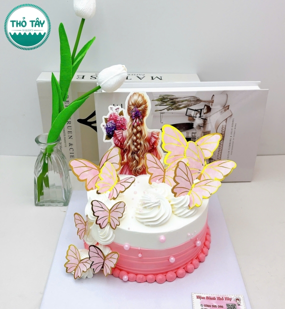 Bánh Kem Thiết Kế Riêng Cho Nữ