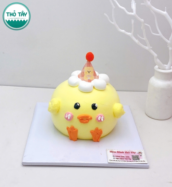 Bánh Kem dành cho bé gái tạo hình gà con đáng yêu 