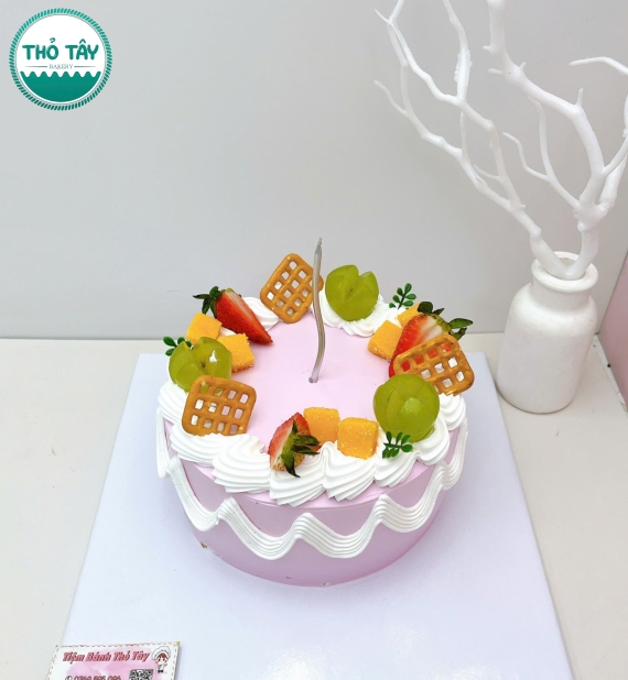 Bánh Kem trái cây tone hồng tặng vợ 