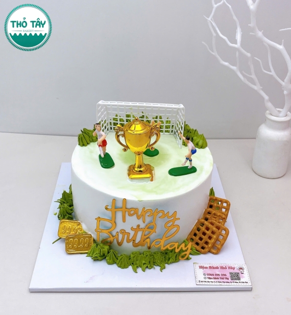 Bánh kem dành tặng chồng yêu mê bóng đá 