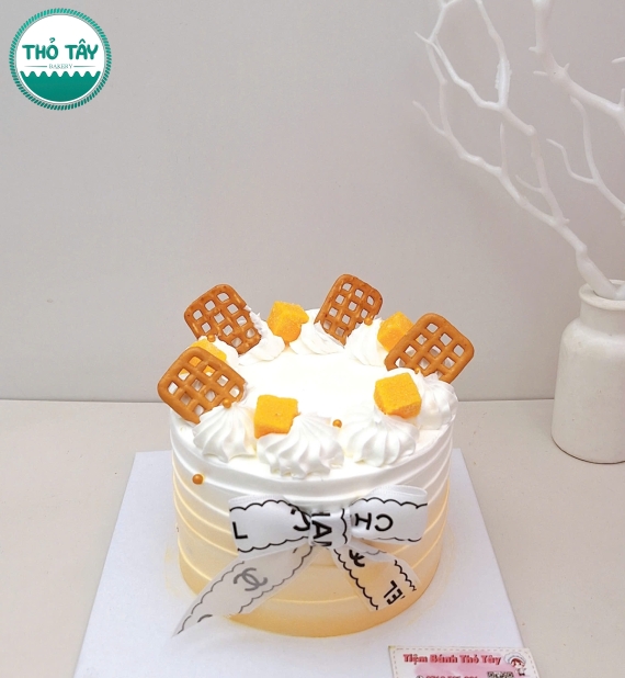 Bánh Kem Hàn Quốc tone xanh kết hợp bánh quy