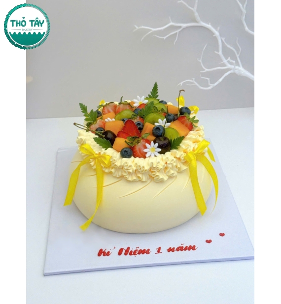 Bánh Kem túi vàng kèm trái cây tươi mix