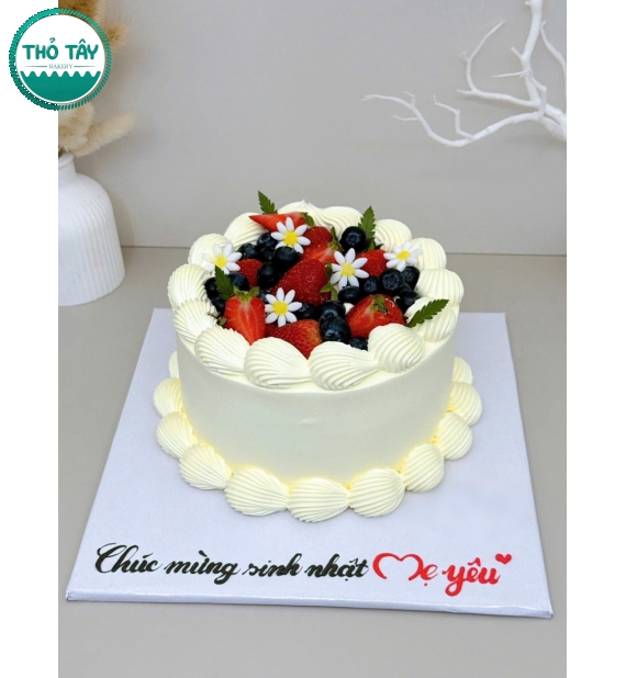 Mẫu bánh sinh nhật dành tặng mẹ yêu thích vị trái cây