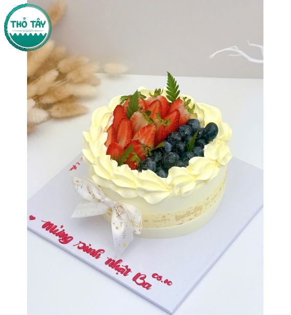 Bánh Kem trái cây mix vị dâu và nho