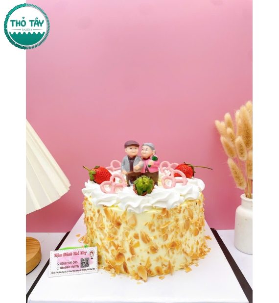 Bánh Kem Mừng Thọ Ông Bà kết hợp giữa phô mai hạnh nhân