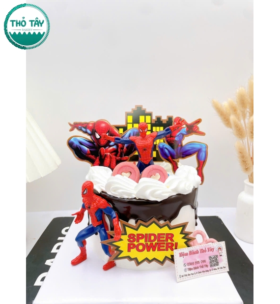 Bánh kem spider power dành cho bé trai
