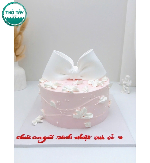 Bánh kem style Hàn Quốc tạo hình nơ xinh dành cho nữ