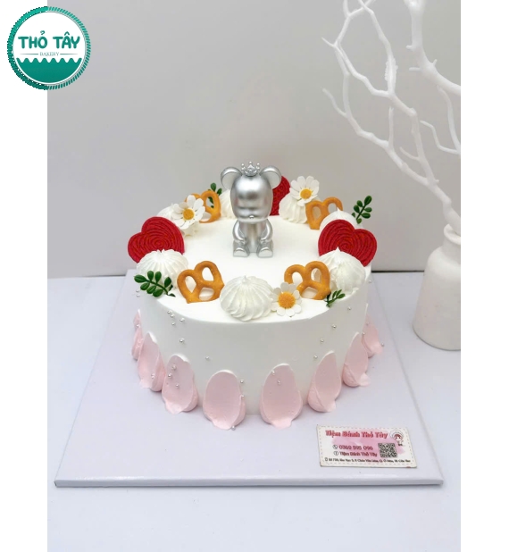 Bánh Kem dành nữ mẫu bánh làm theo yêu cầu