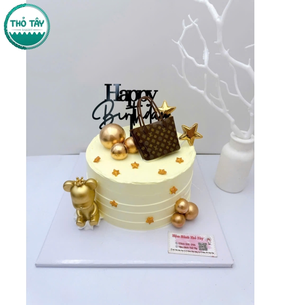 Bánh Kem dành cho nữ tone vàng kem làm theo yêu cầu