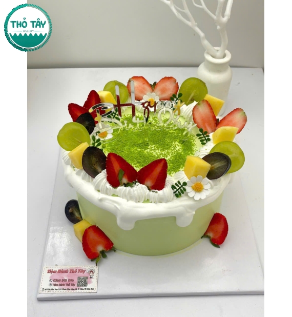 Bánh Kem trái cây mix nho các loại trái cây