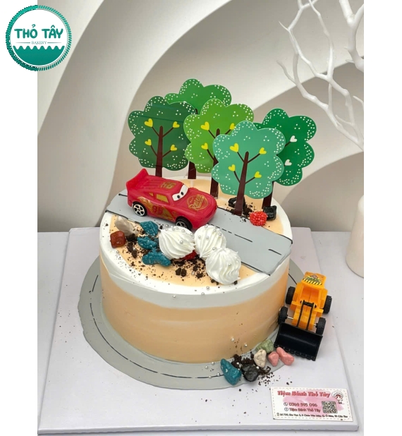 Bánh kem dành cho bé trai lên 8 tuổi 