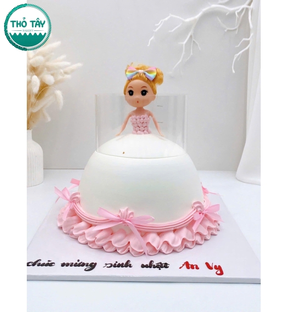 Bánh Kem dành cho nữ váy chảy mẫu bánh hot trend