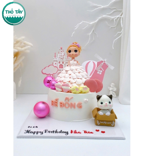 Bánh Kem dễ thương dành cho bé gái lên 6 tuổi 