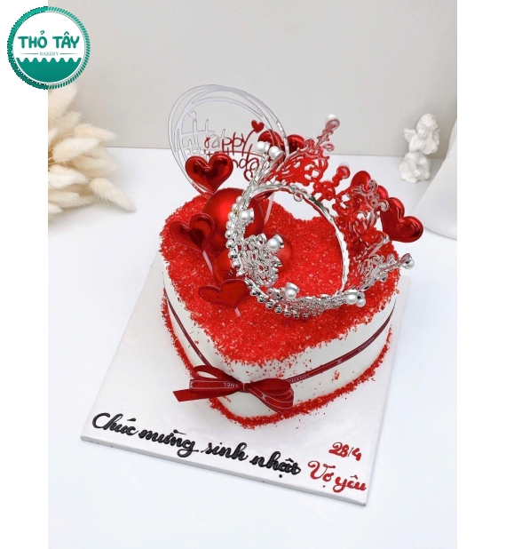 Mẫu bánh kem dành tặng Vợ yêu mẫu bánh trái tim phụ kiện vương miện