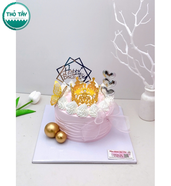 Mẫu bánh tặng sinh nhật dành nữ đẹp 