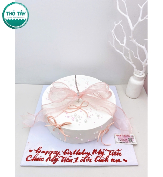 Bánh Kem sinh nhật tone hồng tặng bạn thân 